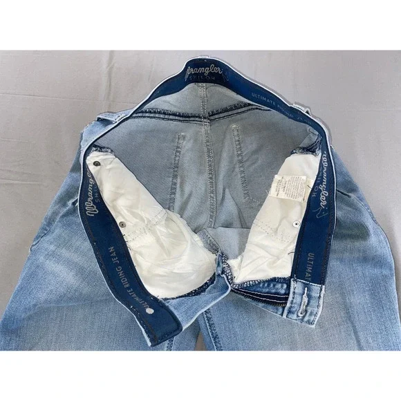 Wrangler Shiloh Flex Waist Stretch Denim 'Ultimate Riding Jean'. Women's 30? EUC - Picture 7 of 9